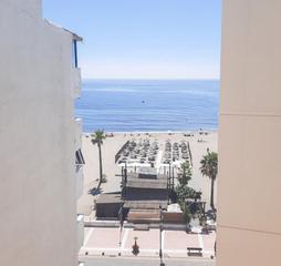 Piso en Calle málaga 50. Apartment in the heart of estepona