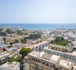 Pis a Puerto Marina. Discover this charming 1 bedroom, 1 bathroom apartment located o