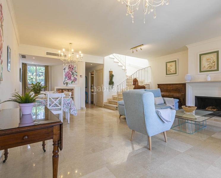 Foto 966b921a-11d5-4968-9aa5-15042f2a7adb. Piso magnificent townhouse in a luxury urbanization next to the real club de golf de guadalmina en Marbella