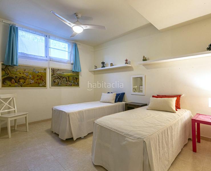Foto de081ad6-4745-4fe6-b85b-15da616d5e5f. Piso magnificent townhouse in a luxury urbanization next to the real club de golf de guadalmina en Marbella