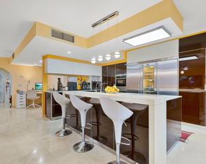 Piso en Guadalmina Alta. Nestled in the heart of guadalmina alta