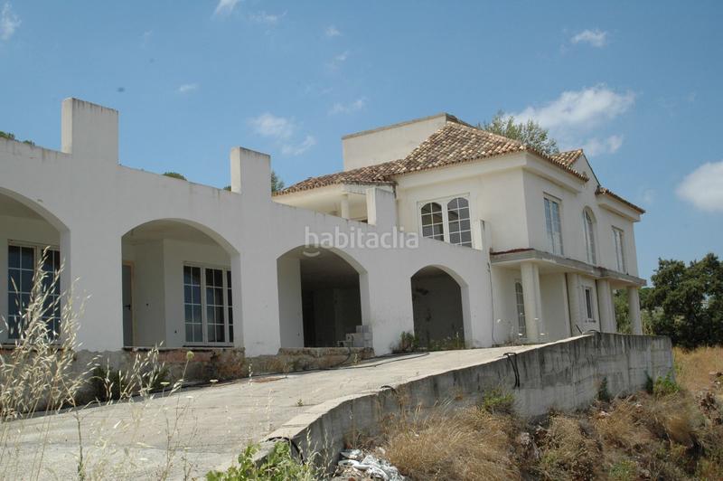 Foto aeb0e8ec-7c43-4f99-ad0e-d3c75baa97af. Chalet with pool in Centro Alhaurín el Grande