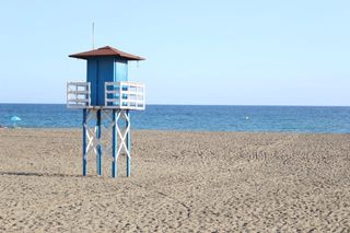 Rent House  Carril san carlos. Casita con mucho encanto a escasos 50 metros de la playa. alquil