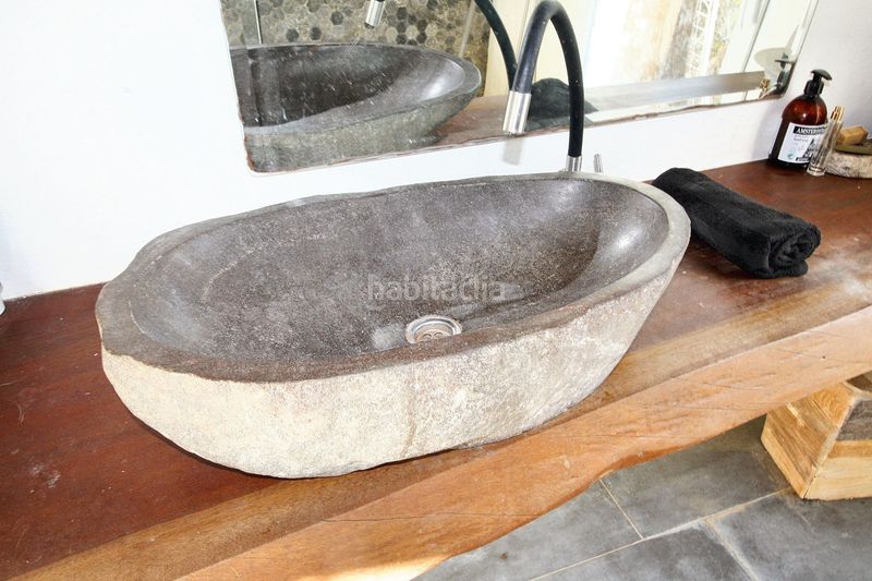 Foto 67d8e044-a673-4d60-84bd-86adec415473. Casale in puerto marin 11 in Almogía