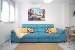 Piso en Carranque - Haza Cuevas. Apartamento de un dormitorio, recien reformado y amueblado. mala