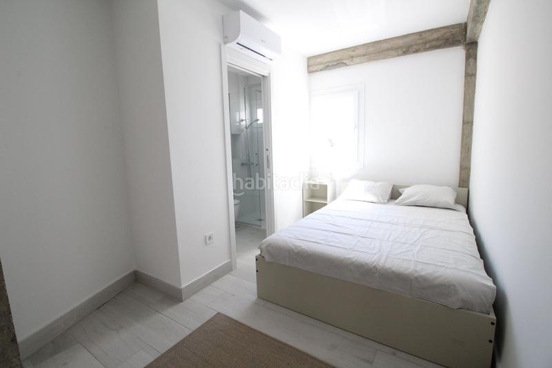 Foto d28817f5-98b8-4159-a280-9d9890898650. Lloguer pis a victoria 96 a La Victoria Málaga