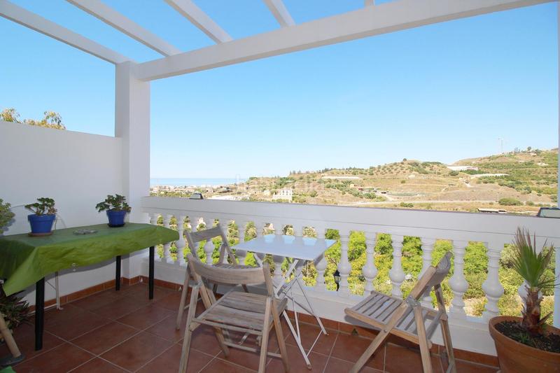 Foto 42705dc7-9cdd-4b01-931f-7cdda45cd53c. Casa adossada amb calefacció piscina a Torrox pueblo Torrox
