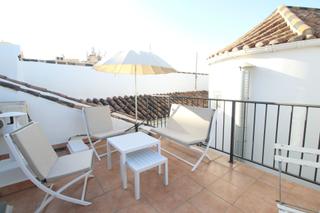 Location Attique  Marques de larios. Aticoduplex con encanto en calle larios. terraza privada 15 m2.