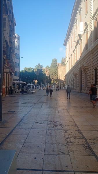 Foto bc24e1e5-7af3-46a5-b894-e307ba1a0df4. Miete etagenwohnung in Centro Histórico Málaga