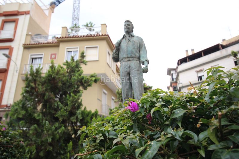 Foto 07d8ce84-be6a-4963-92b3-dcb08815352e. Estudi a galatas 5 a Cristo de la Epidemia Málaga