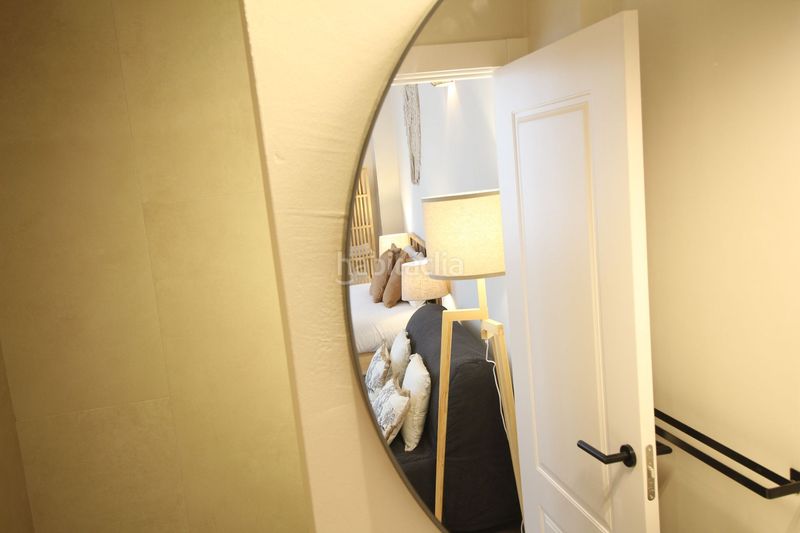 Foto 2c7fd1cf-91f5-4834-9ac7-2c55cda61f93. Estudi a galatas 5 a Cristo de la Epidemia Málaga