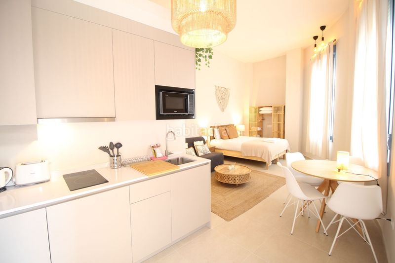 Foto 4bf82886-5d18-4403-a6e1-3d787168f3bb. Estudi a galatas 5 a Cristo de la Epidemia Málaga