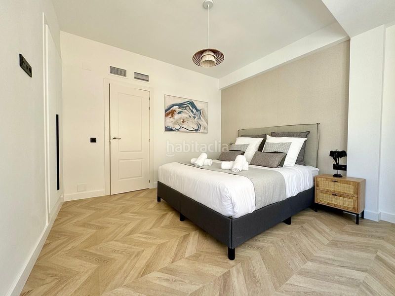 Foto cf37edc2-62d1-4c52-9538-a717b9e02232. Flat with heating in Ensanche Centro - Puerto Málaga