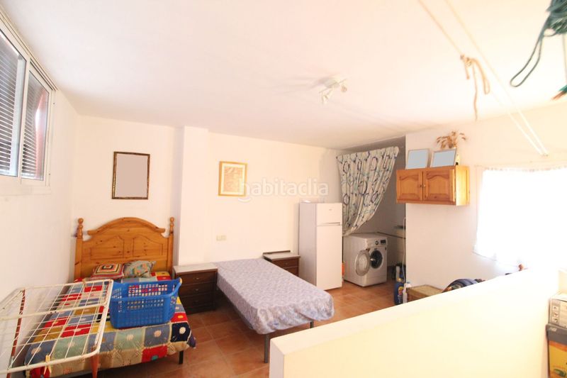Foto 1395809b-0b00-4dbd-94d3-30fc8da2f4b9. Duplex in Alozaina