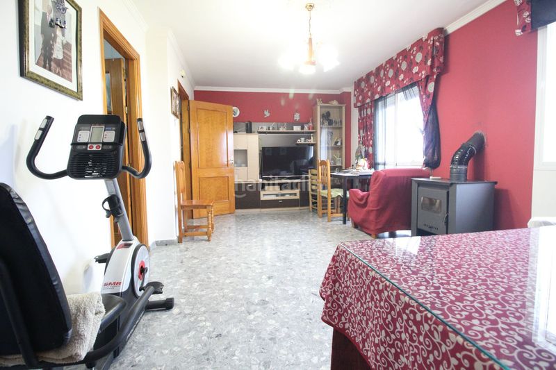 Foto 17a84542-6a79-40ba-a567-2c564060b6da. Duplex in Alozaina