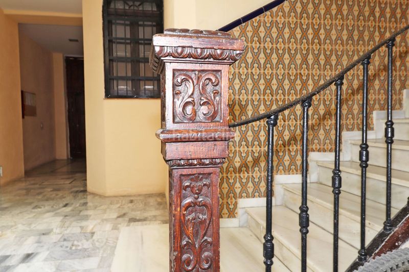 Foto 0e6ea587-02f2-4b42-9efc-980e9a562da6. Piso en alamos 23 tranquilo y luminoso piso en edificio señorial de 1850. terraza privada. centro historico malaga en Málaga