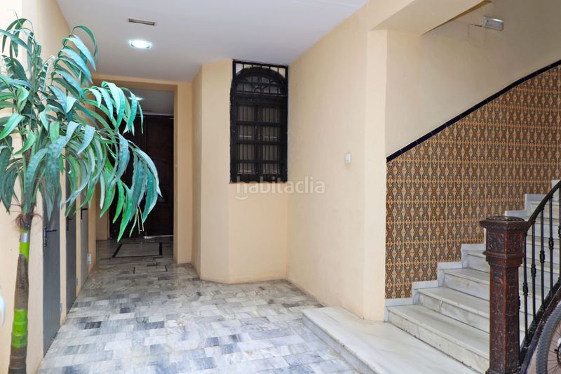 Foto e83106e3-42de-479d-909b-4175dbf3e3dc. Piso en alamos 23 tranquilo y luminoso piso en edificio señorial de 1850. terraza privada. centro historico malaga en Málaga