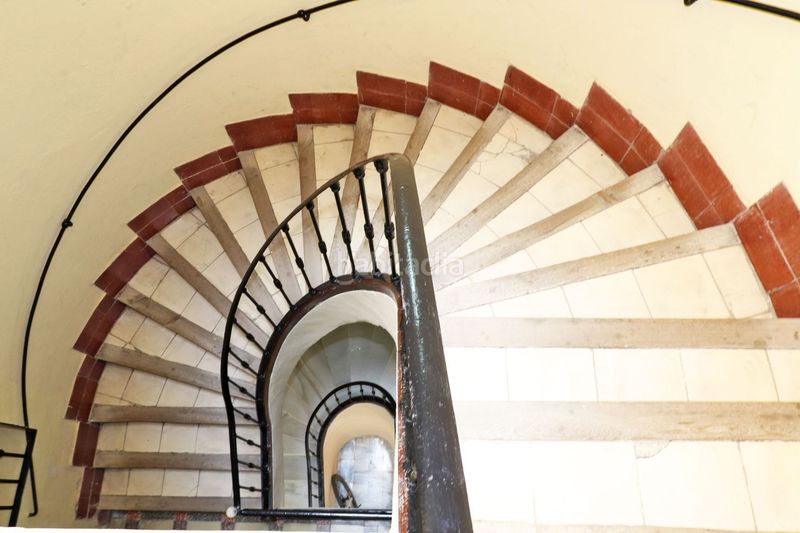 Foto fb3222a7-20bf-48ce-b110-c4868d568e15. Piso en alamos 23 tranquilo y luminoso piso en edificio señorial de 1850. terraza privada. centro historico malaga en Málaga