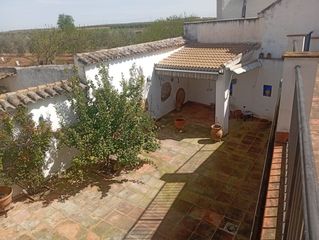 Mas  Velez malaga. Gran casa reformada en esquina en mollina. malaga