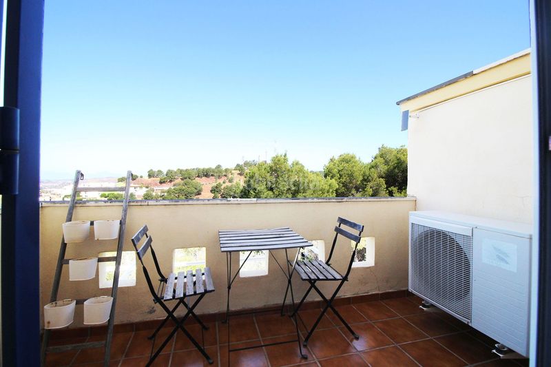 Foto 4de1ef40-1a08-4430-b7c4-9cd193e2e9c5. Casa adossada a torreon 6 a Cerrado de Calderón - Hacienda Paredes Málaga