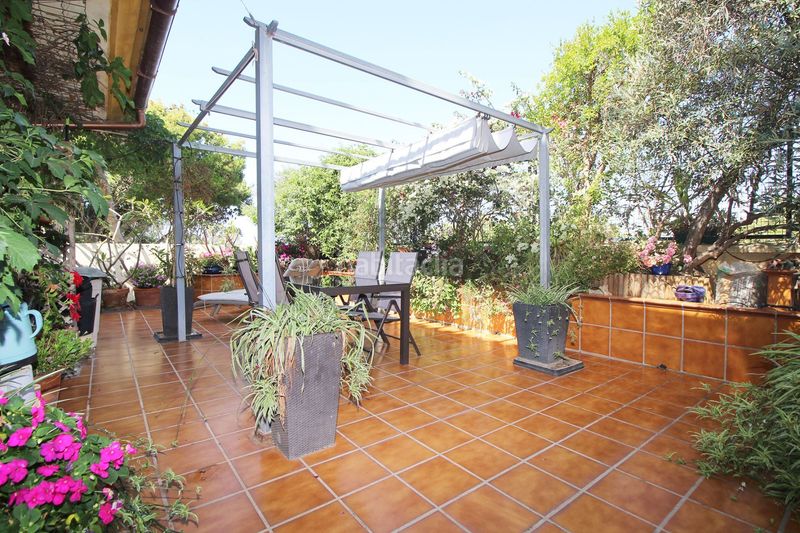Foto 84e7a0f8-4da3-4c18-a373-7047a88d36a9. Casa adossada a torreon 6 a Cerrado de Calderón - Hacienda Paredes Málaga