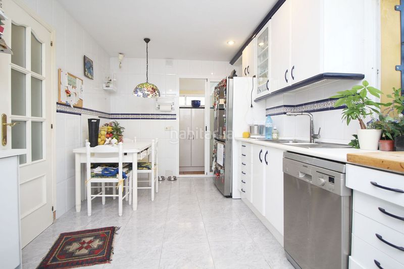Foto fb463146-e3fa-40ca-8e3b-f8a184a0e0e5. Casa adossada a torreon 6 a Cerrado de Calderón - Hacienda Paredes Málaga