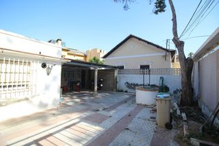 Casa  Juan sebastian elcano. Exclusivo chalet en pedregalejo. malaga este. a solo 200 metros