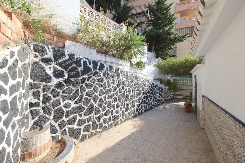 Foto 97012a27-4329-422d-ba72-a62f839c1713. Casa a la cuesta 1 a La Cala del Moral Rincón de la Victoria