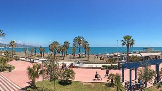 Flat in Parque Ayala - Jardín de la Abadía - Huelín. Zona huelin. malaga, piso 2 dormtorios con patio privado.