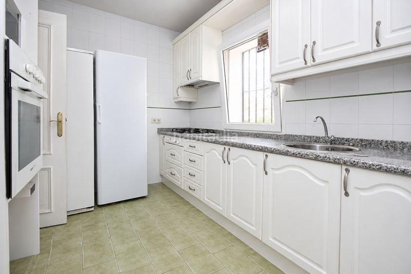 Foto 35fb9e22-b7d7-4679-bb9d-d21b513b0959. Penthouse in hernan nuñez de toledo 14 in Pinares de San Antón Málaga