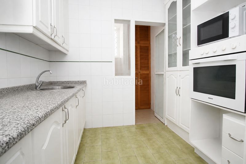 Foto 5dbe45ad-3d2b-4bfe-8f7b-3905fd7e7d27. Penthouse in hernan nuñez de toledo 14 in Pinares de San Antón Málaga