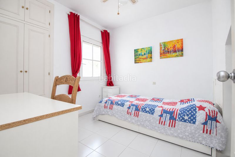 Foto 6ee4c48c-e93d-4187-ab4a-9eb6810dbe56. Penthouse in hernan nuñez de toledo 14 in Pinares de San Antón Málaga