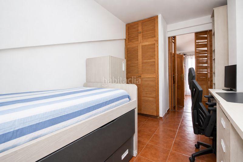 Foto c2060de0-ca0e-4e08-af32-b038cbb6b0dc. Penthouse in hernan nuñez de toledo 14 in Pinares de San Antón Málaga