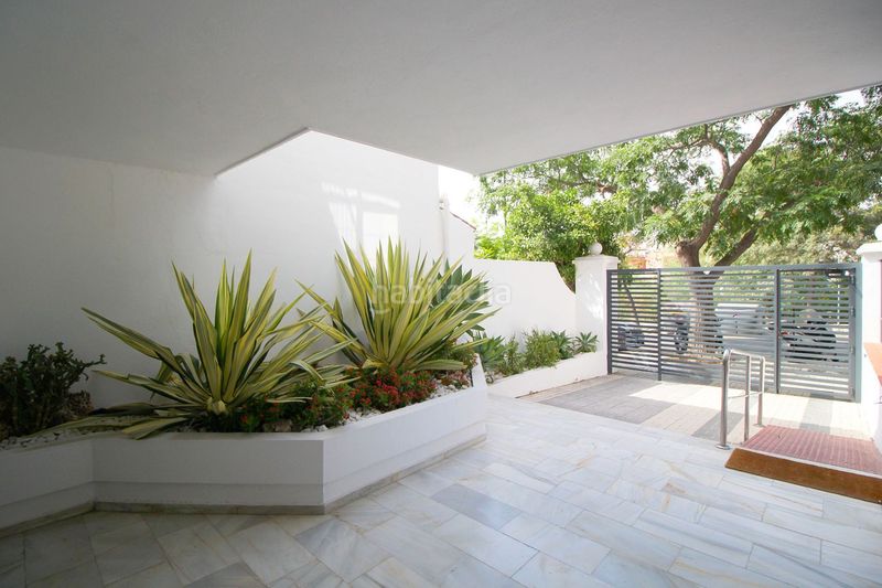 Foto cc13bf71-9aa2-43ff-a46b-7f98ed3ffeff. Penthouse in hernan nuñez de toledo 14 in Pinares de San Antón Málaga