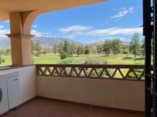Pis a Mijas Golf. Estupendo piso 2 d en urbanización. con jardín y  piscinas.