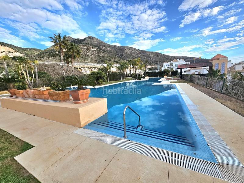Foto 392183ea-e967-4fda-9c97-b66571ae62eb. Piso apartamento moderno, concepto abierto, de lujo, con gran terraza y jardín privado, espectaculares vistas al mar en Benalmádena