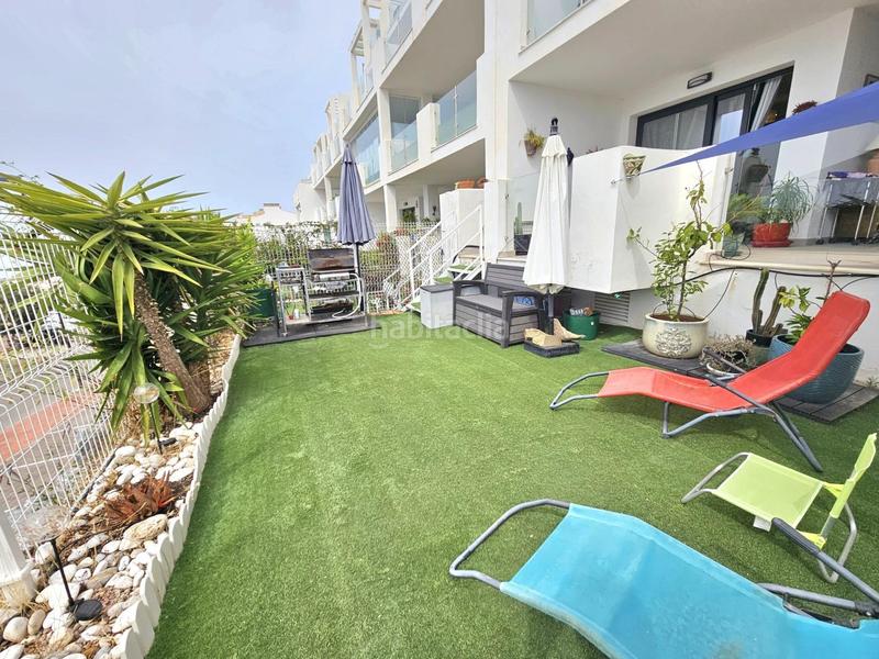 Foto 432c8e67-f28e-4cab-b20d-d639eee742c2. Piso apartamento moderno, concepto abierto, de lujo, con gran terraza y jardín privado, espectaculares vistas al mar en Benalmádena