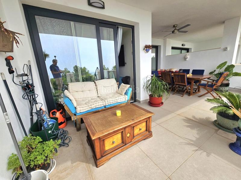 Foto 685e3bf6-4e44-4a21-aa87-95cb72d7316b. Piso apartamento moderno, concepto abierto, de lujo, con gran terraza y jardín privado, espectaculares vistas al mar en Benalmádena