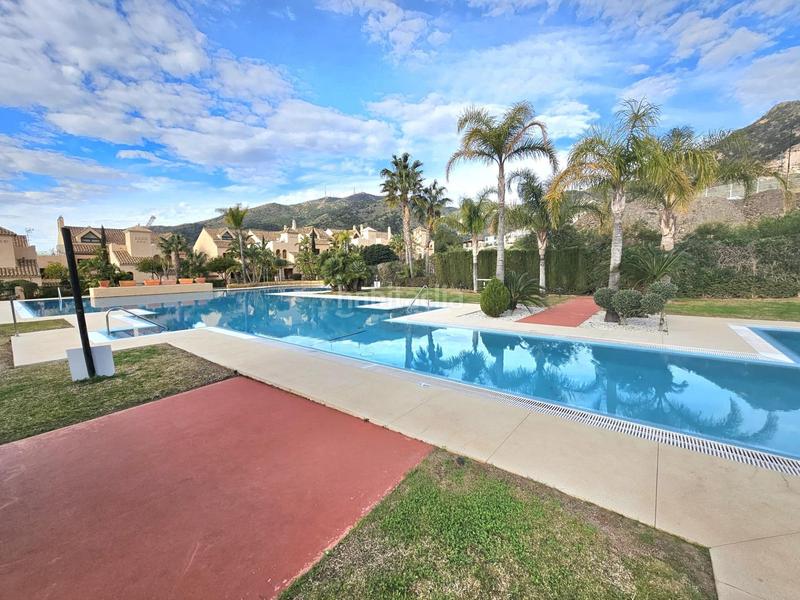 Foto 9cceb44b-09e2-4ba8-9a39-435193aefdac. Piso apartamento moderno, concepto abierto, de lujo, con gran terraza y jardín privado, espectaculares vistas al mar en Benalmádena