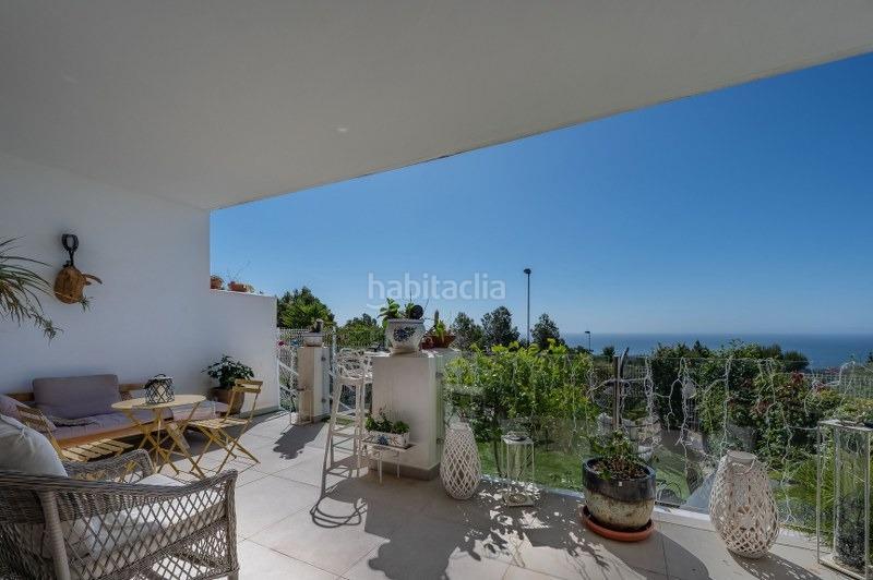 Foto 02bdfd4e-1ffc-41de-ade6-7eb5ea530b24. Piso apartamento con magníficas vistas, aerotermia, suelos radiantes, terraza y jardínrivado en Benalmádena