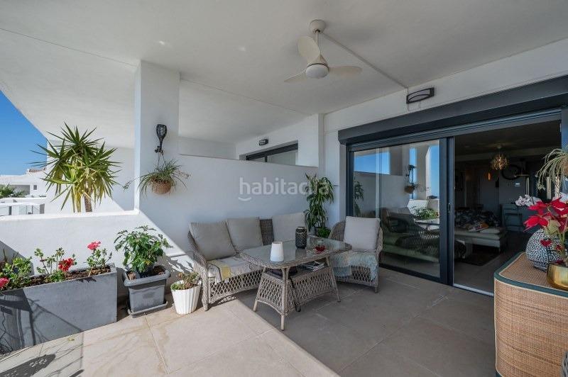 Foto 1397442f-9803-4b2e-aea7-7e1d83224b3c. Piso apartamento con magníficas vistas, aerotermia, suelos radiantes, terraza y jardínrivado en Benalmádena