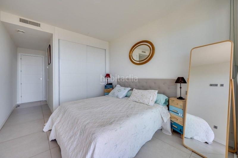 Foto 83c0230b-1993-4a55-8c37-f1ac9a86141c. Piso apartamento con magníficas vistas, aerotermia, suelos radiantes, terraza y jardínrivado en Benalmádena