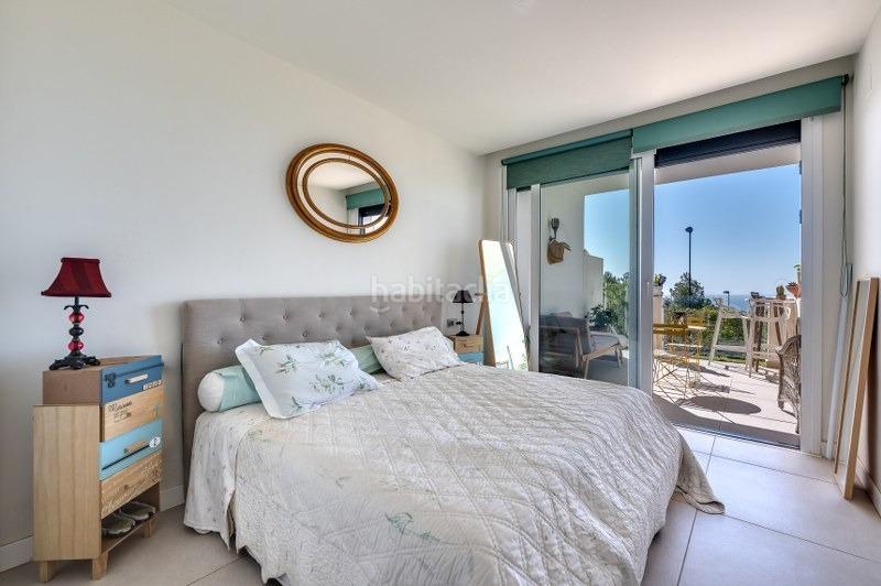 Foto c9aa2904-0e71-4ad7-b406-82fc8161d0dd. Piso apartamento con magníficas vistas, aerotermia, suelos radiantes, terraza y jardínrivado en Benalmádena