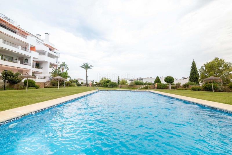 Foto 7095f63f-2647-4994-847a-3644af356c8f. Piso  amplisimo con vistas, en una urbanizacion de mucho prestigio en torrequebrada en Benalmádena
