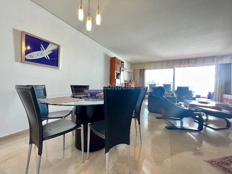 Foto a87d8256-469a-41dc-9d83-669dda15649a. Piso  amplisimo con vistas, en una urbanizacion de mucho prestigio en torrequebrada en Benalmádena