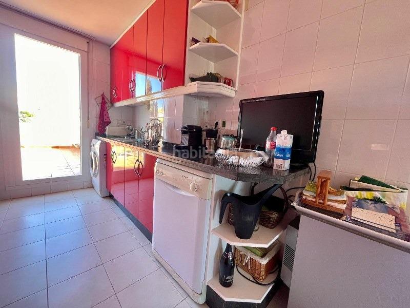 Foto ad907f09-6818-4cb4-b379-65b1a68a1368. Piso  amplisimo con vistas, en una urbanizacion de mucho prestigio en torrequebrada en Benalmádena
