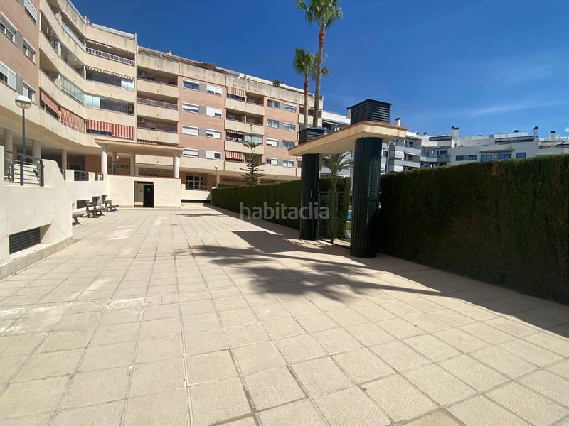 Foto f9d72f13-bd33-4d3f-86e1-16bdacec2b38. Pis amb aparcament piscina a Los Ríos Mijas