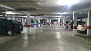 Aparcament cotxe  Calle san basilio. Amplia plaza de garaje en la judería