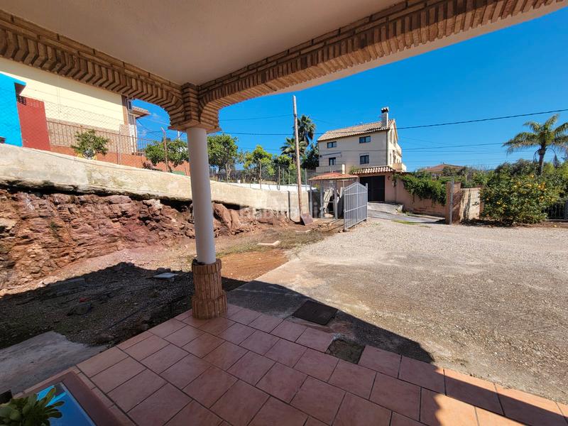Foto b412ea60-16dd-485d-83c5-1693ebe9c3ed. Casa chalet (hipotecable) en doña manuela en Paraíso Arenal - La Colina Córdoba