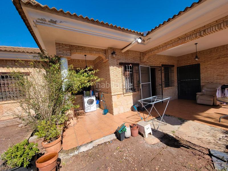 Foto be85573b-cd15-4320-b277-402209baf286. Casa chalet (hipotecable) en doña manuela en Paraíso Arenal - La Colina Córdoba